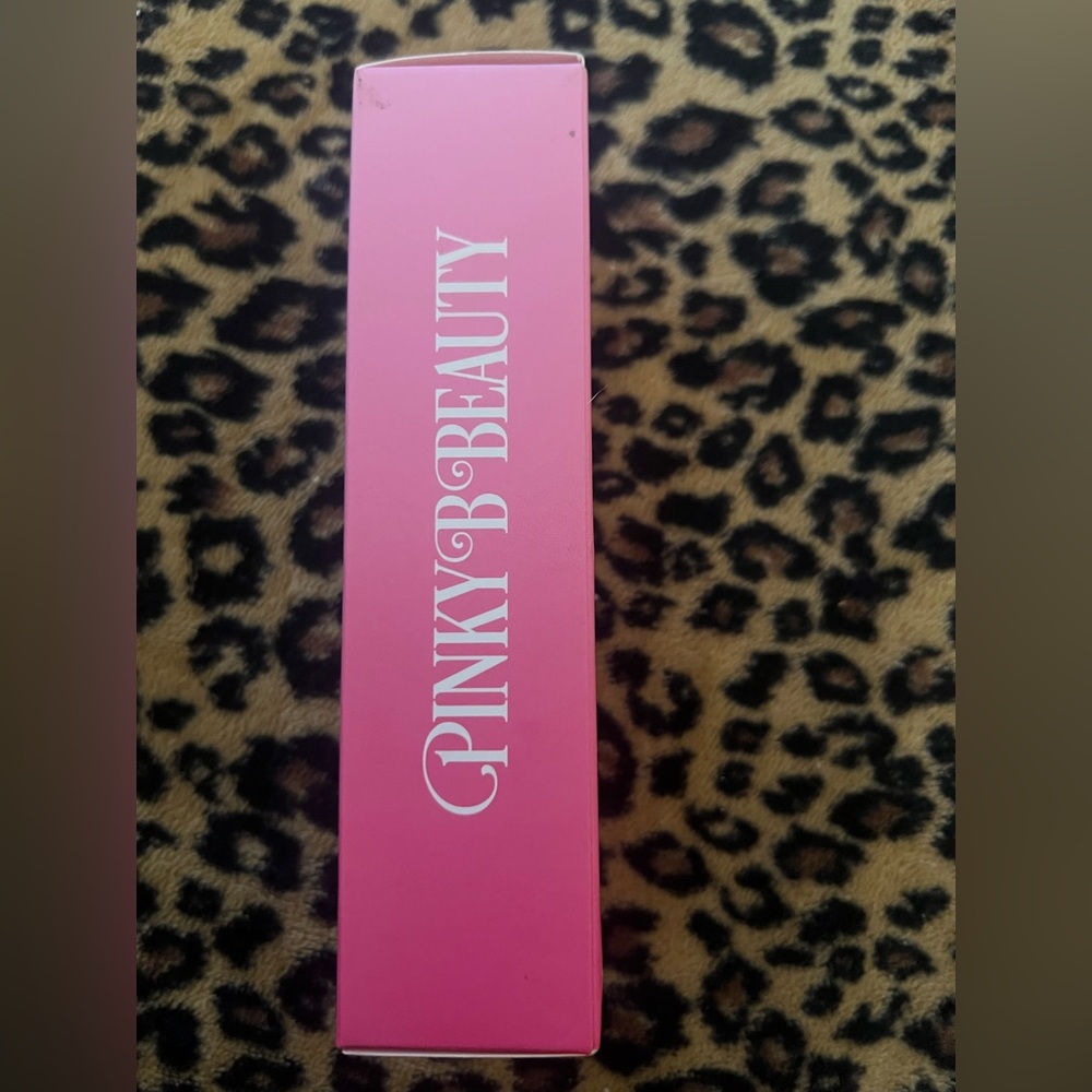 Pink Setting Spray - Picture 2 of 6